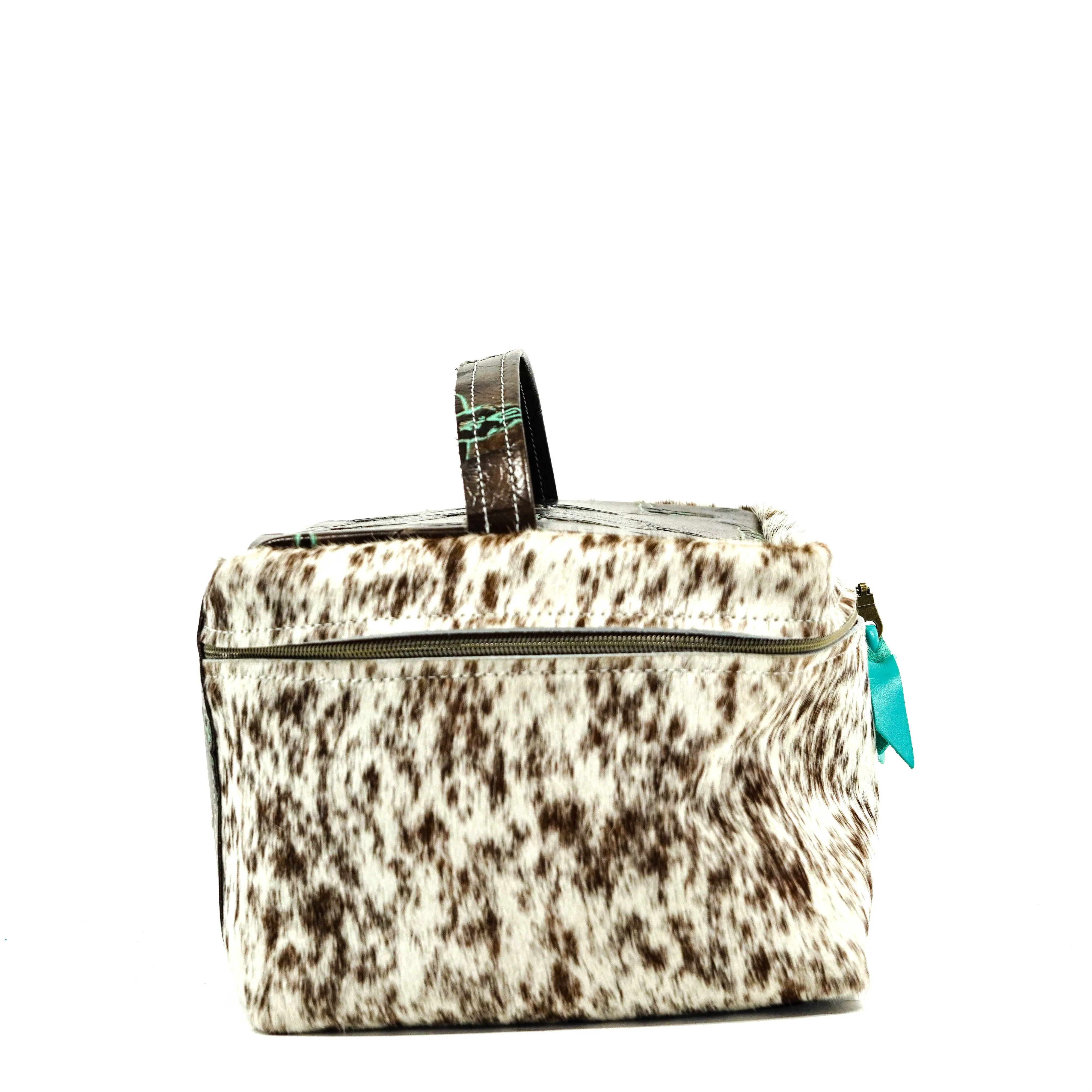 Train Station - Speckled Longhorn w/ Mint Chocolate Skulls