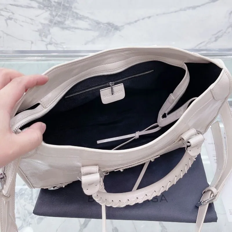 VELORA - Classic City Handbag White